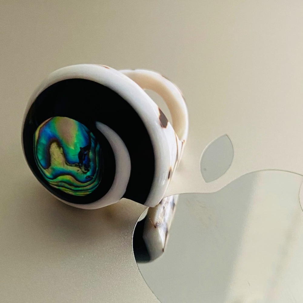 Very Cute Shell Ring With Abalone Shell Inlay - image 1